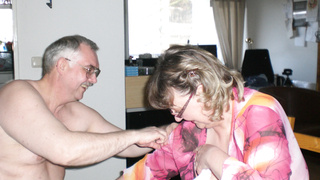 der Nachbarn fickt Nina