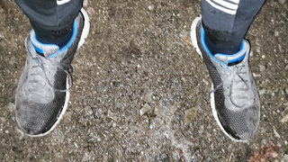 Volle blase beim abendlichen Spazieren