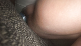 Meine Frau mit der Flasche in der Muschi