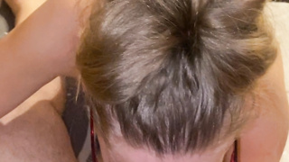 Nackte Ungarin mit Brille