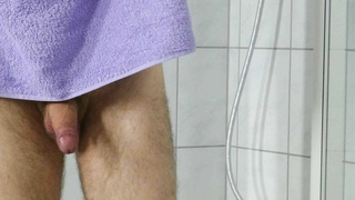 Penisbilder nach dem Duschen gemacht