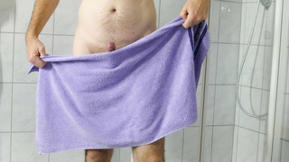 Penisbilder nach dem Duschen gemacht