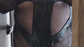 Ich im Wohnwagen vor den Sex