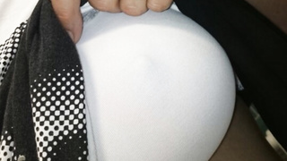 Meine Ex-Bekannte zeigfreudig und geil