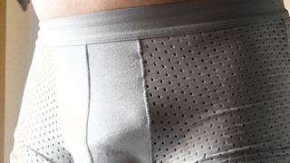 Von Vorne, Seite, Hinten und Ganz