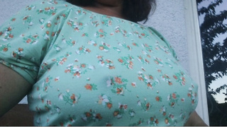 Brustwarzen von Ex Bekannten verdeckt