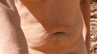 Striptease beim Mountainbiking