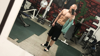 Erstes Album in Aktion