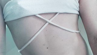 Femboy in Frauenunterwäche!