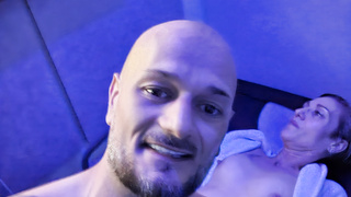 Meine Frau und ich im Sauna