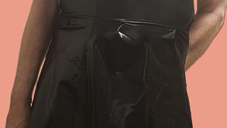 Mein hautenges neues Lackkleid