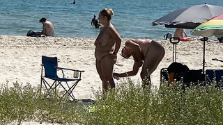 Ein guter Tag am FKK-Strand.