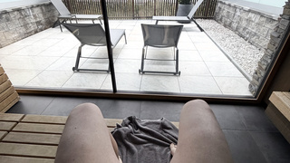 Sauna mit Blick auf die Berge