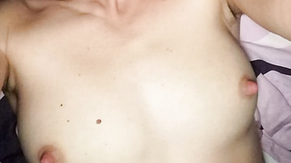 Milchbrüste oben ohne