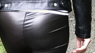 Perfekter Lederarsch meiner Frau