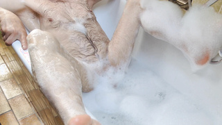 Spaß in der Badewanne...