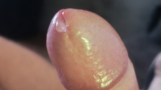 Krummer Penis Saft