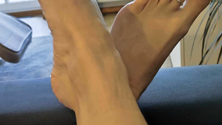 Die sexy Füße meiner Ehefrau