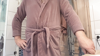 Auf dem Weg ins Bad....