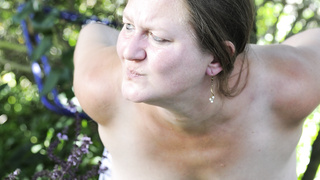 Oben ohne Shooting auf Terrassien