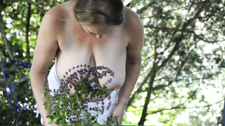 Oben ohne Shooting auf Terrassien