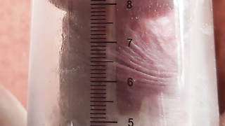 Ich stelle hier mal meinen kleinen penis vor.