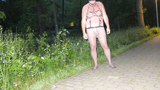 Spaziergang in Strumpfhose