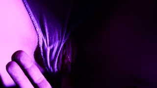 Lady in red Shooting