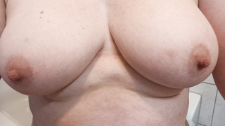 Meine Titten und Nippel für euch