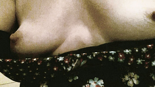 Wunderschöne Nippel meiner Frau