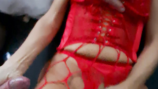 Geburtstag Sex in roten Dessous