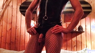 Fräulein Gigi... in einem ihrer geilen Gummi- Outfits