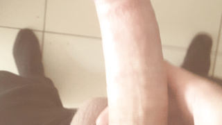 Extrem dauergeil Bitte wichst du mir meinen geilen Schwanz