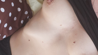 Meine jungen Brüste für euch zum bespritzen