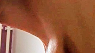 Von wegen ich hätte kleine Brüste