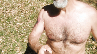 Erster Nacktausflug im Freien