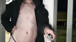 Ich nackt unterwegs zeigen und gesehen werden