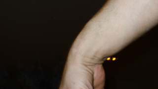 Den Dildo mit einbezogen