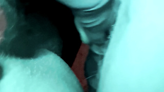 Ehefrau abspritzen  auf die Ehefrau