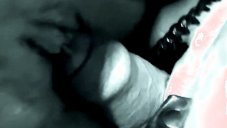 Ehefrau abspritzen  auf die Ehefrau