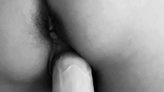 Dildo in der Muschi vom doggypaar