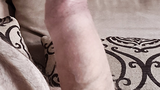 Thomas Junge nackt im Hinterhof