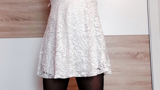 Zuhause in Damenbekleidung (DWT)