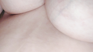 Riesen Dinger mit sehr harten steifen Nippeln