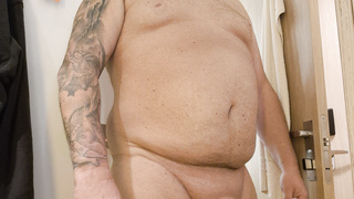 Nackter Mann aus Bernau. Auf der Aida nackt.