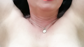 Titten meiner reifen Stute