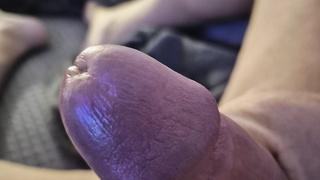 Nackt auf dem Sofa in Bernau