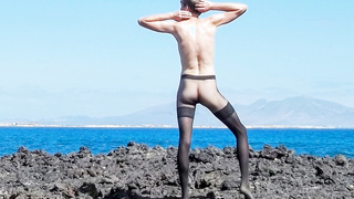 Ich war ein bisschen draußen unterwegs und im Büro.