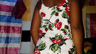 Unter den Rock geschaut bei meiner Frau