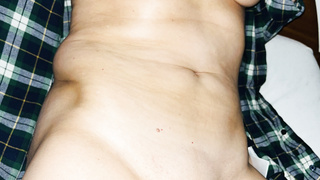 Ich nach dem Duschen nackt im Bett